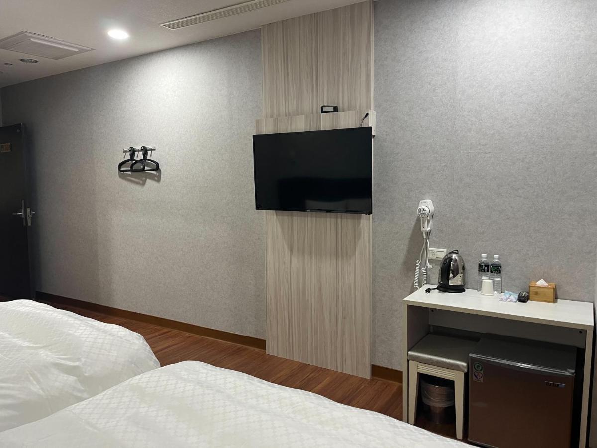 Lan Yin Tie Dao Hotel Tainan Exterior foto
