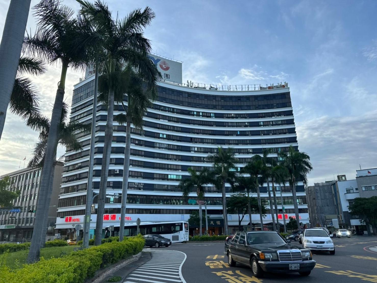 Lan Yin Tie Dao Hotel Tainan Exterior foto