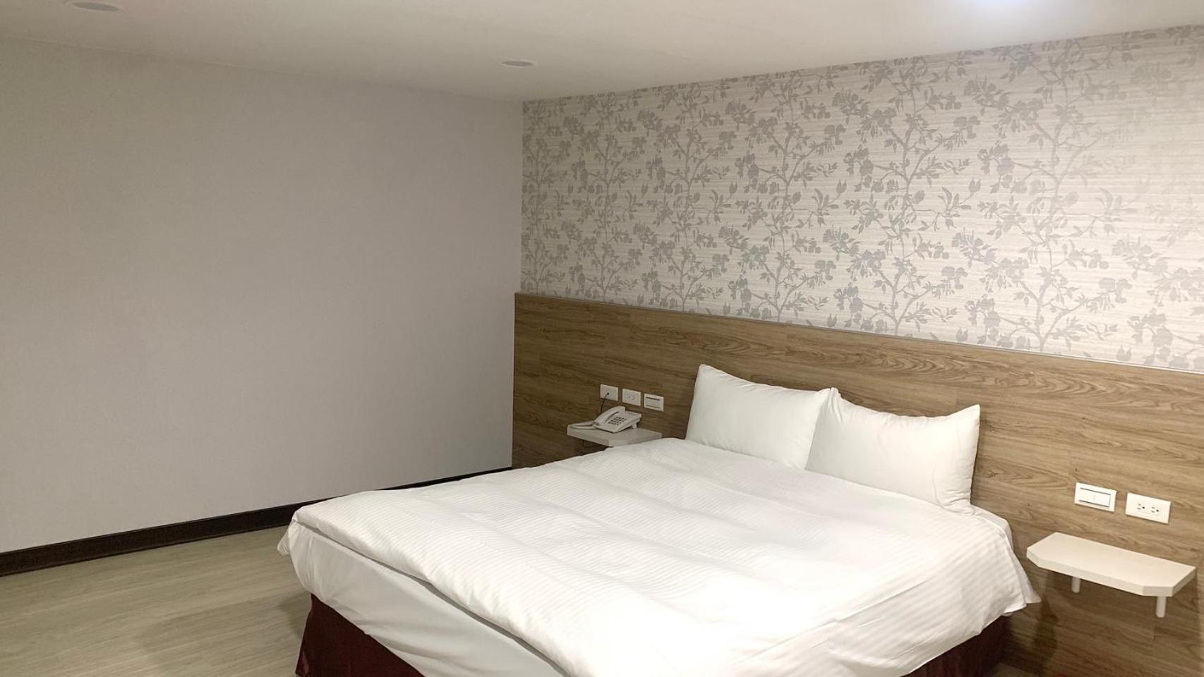 Lan Yin Tie Dao Hotel Tainan Exterior foto