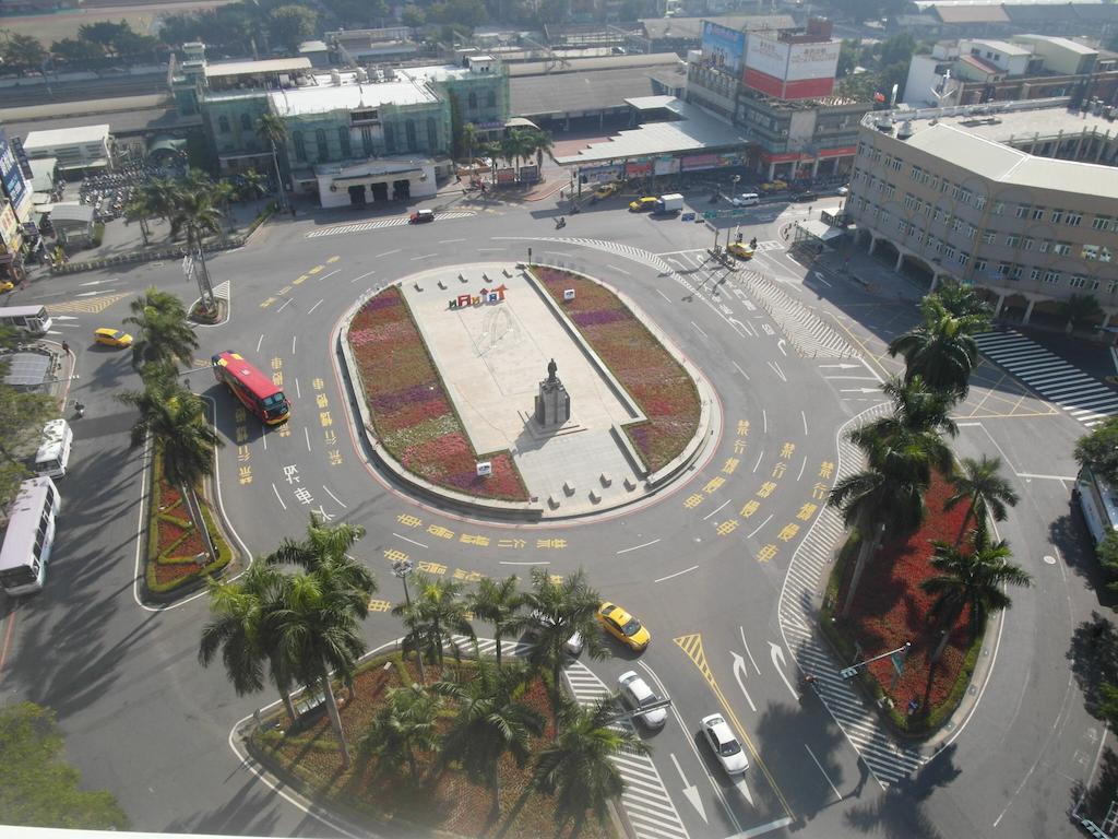 Lan Yin Tie Dao Hotel Tainan Exterior foto